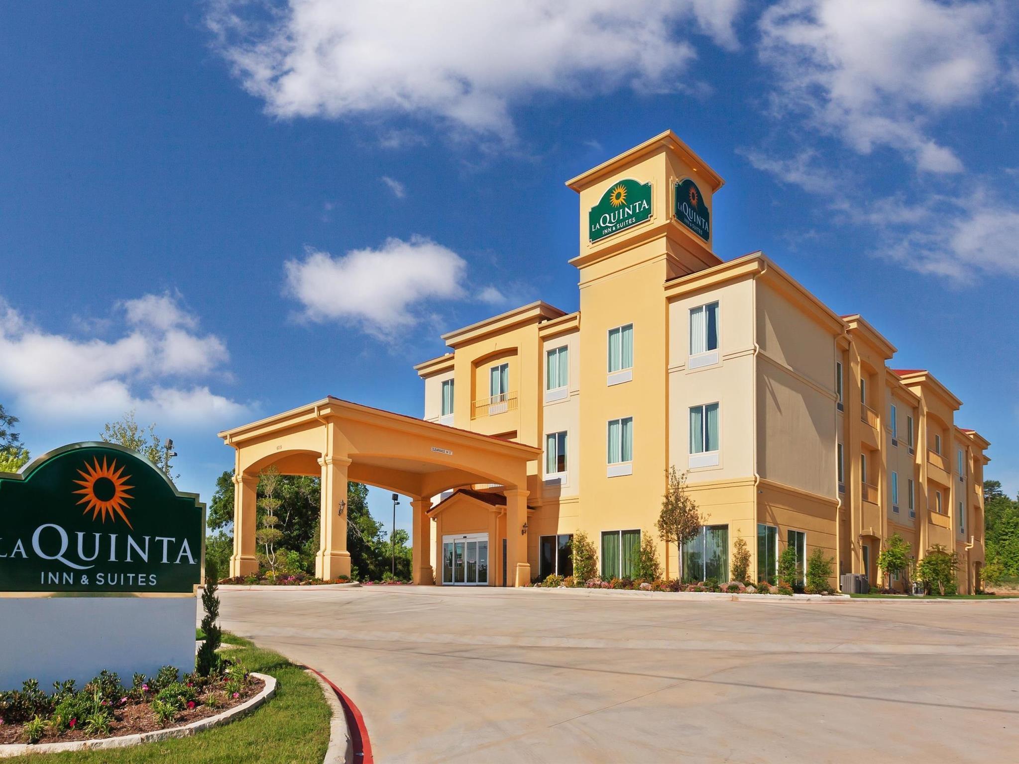 Hotel La Quinta By Wyndham Marshall